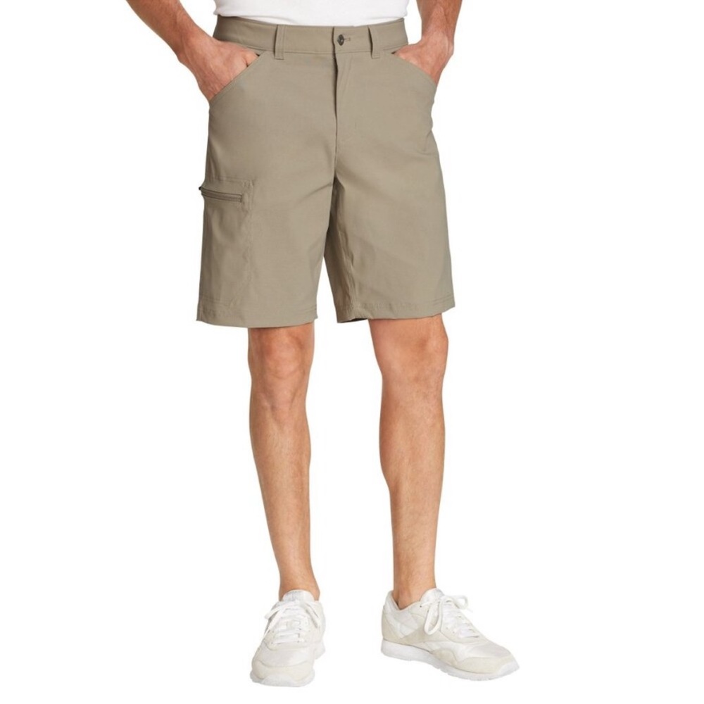 NWT Eddie Bauer Tan Cargo Shorts Versatile Style size 40